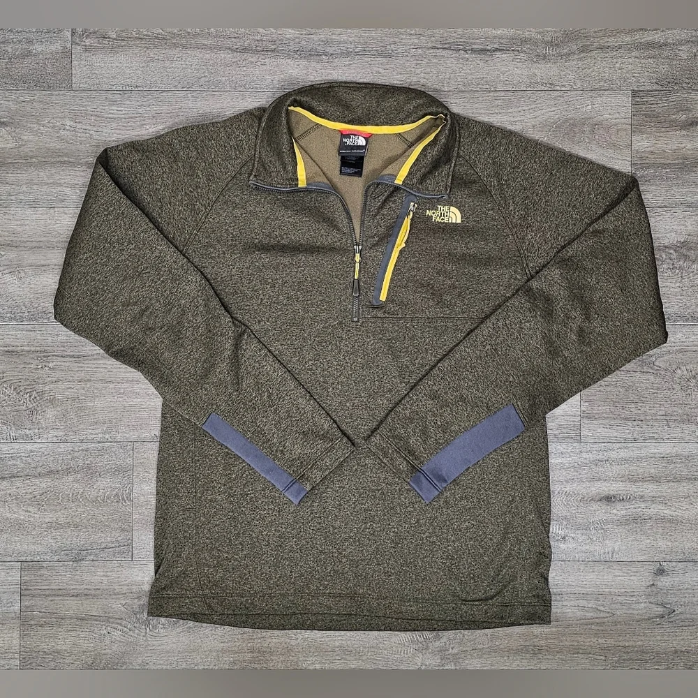 The North Face Men's Canyonland 1/2 Zip Pullover-Size Medium - Picture 2 of 5